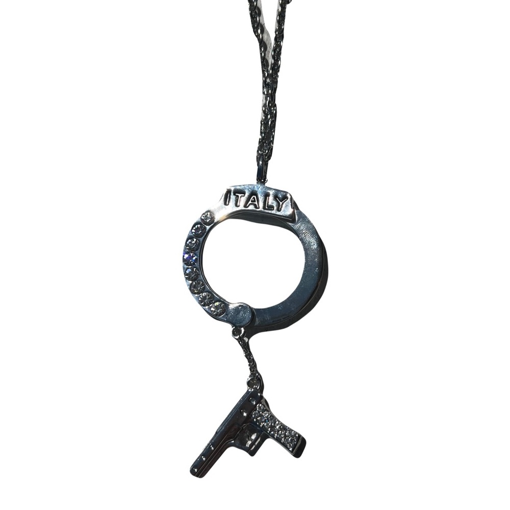 Y2K HANDCUFF NECKLACE